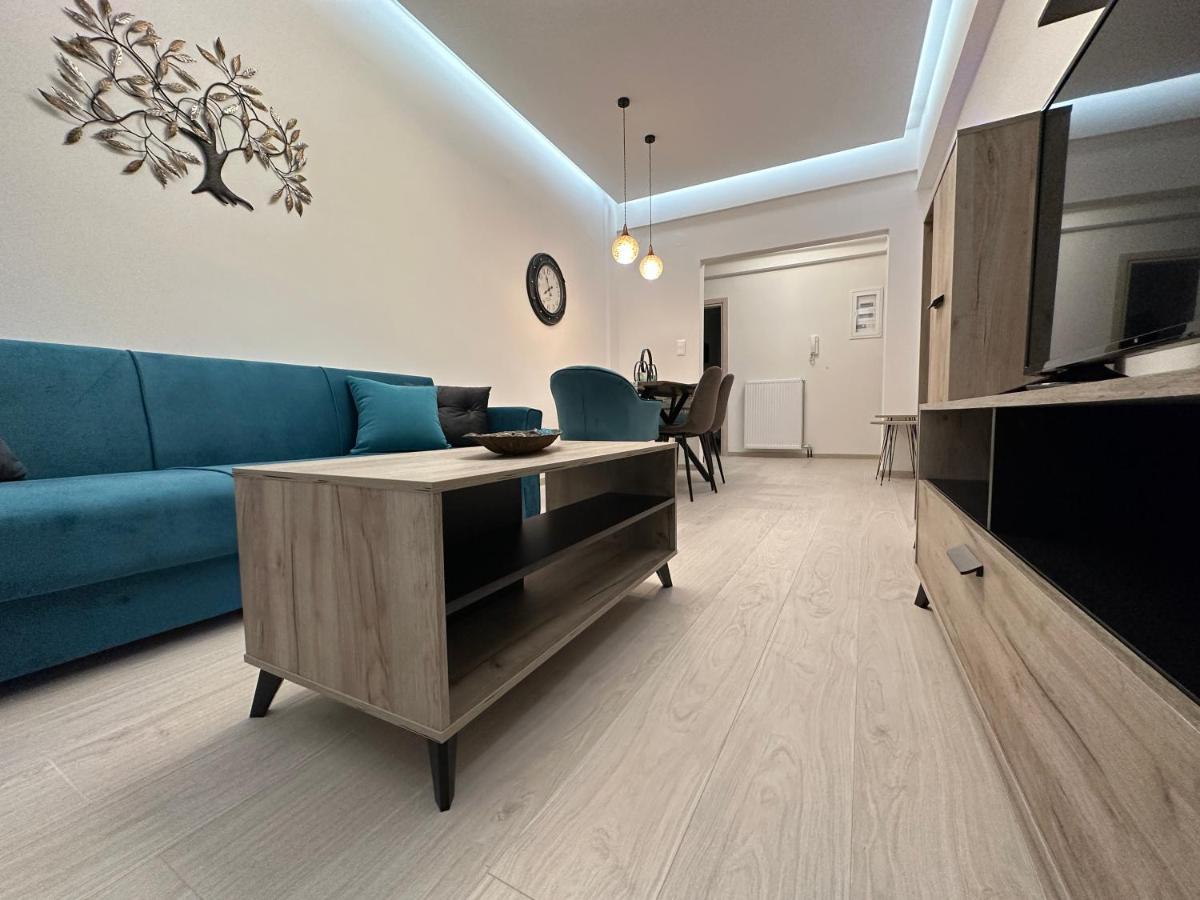 Jj Volos Luxury Center Home Exterior photo