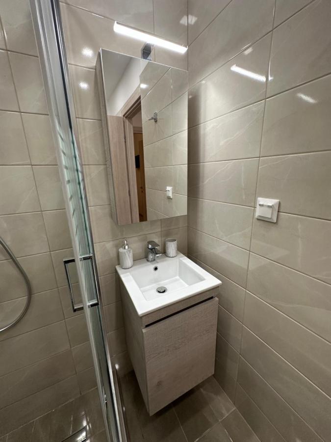 Jj Volos Luxury Center Home Exterior photo